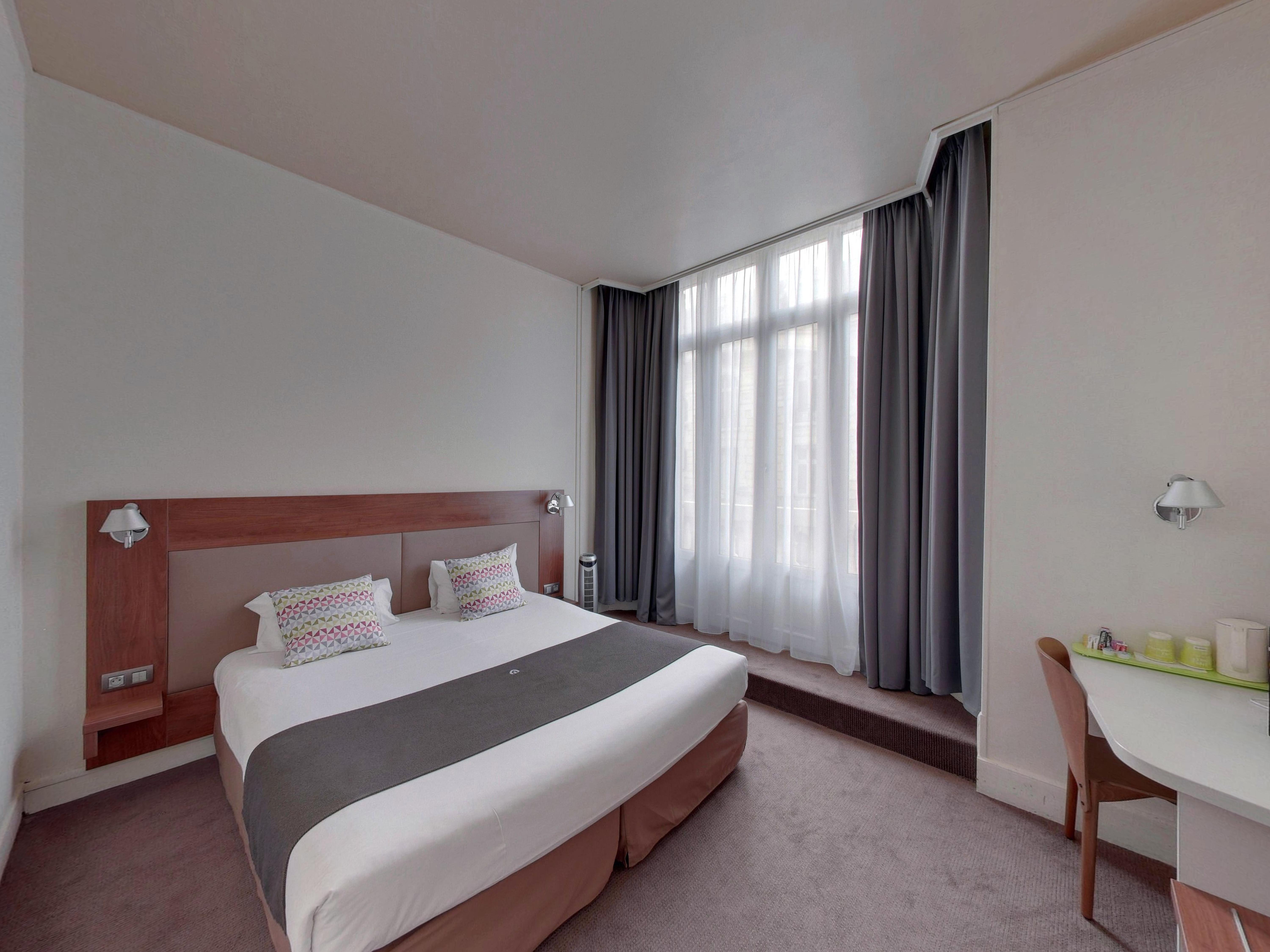 Hotel Campanile Centre Gare 3*