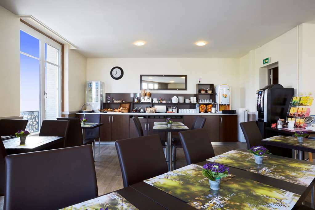 Campanile Centre Gare Hotel 3*
